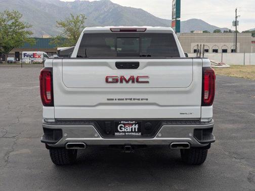 Summit White 2025 GMC Sierra 1500 SLT