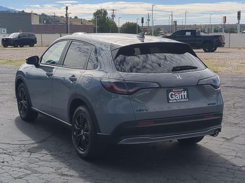 Urban Gray Pearl 2027 Honda HR-V Sport AWD