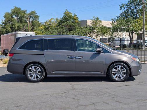 2016 Honda Odyssey Touring Elite