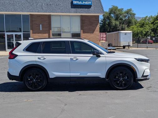 Platinum White Pearl 2024 Honda CR-V Hybrid Sport Touring AWD