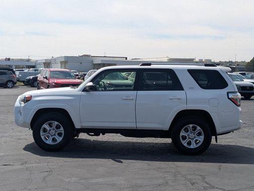 2021 Toyota 4Runner SR5