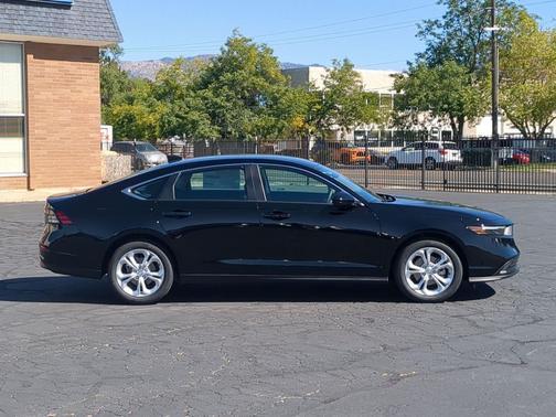 Crystal Black Pearl 2026 Honda Accord LX 1.5T