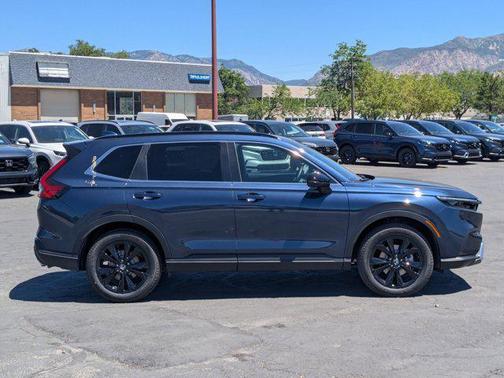 2025 Honda CR-V Hybrid Sport Touring