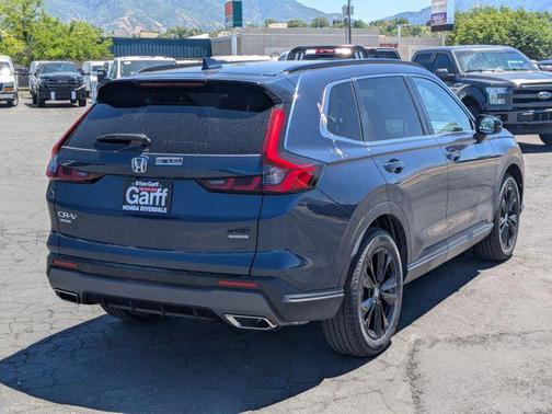 2025 Honda CR-V Hybrid Sport Touring