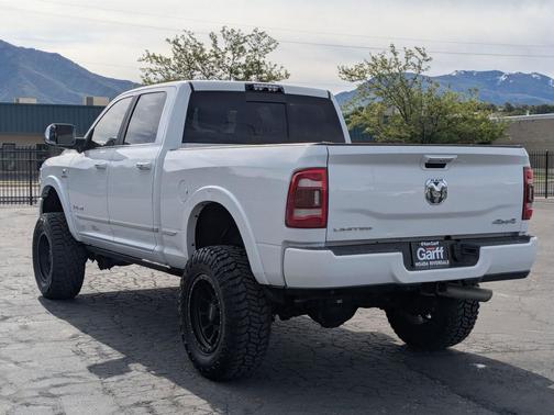 Bright White Clearcoat 2019 RAM 2500 Limited Crew Cab 4x4 6'4' Box