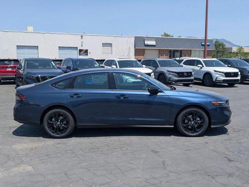 2025 Honda Accord Sport SE 1.5T