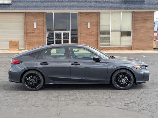 Meteorite Gray Metallic 2026 Honda Civic Sport