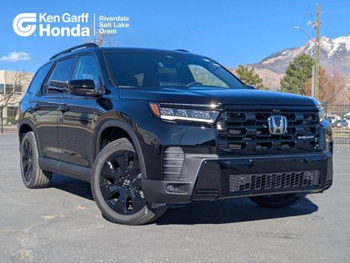 Crystal Black Pearl 2026 Honda Pilot Black Edition