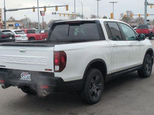 Platinum White Pearl 2026 Honda Ridgeline TrailSport