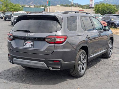 2025 Honda Pilot Elite