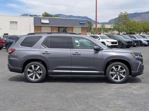 2025 Honda Pilot Elite