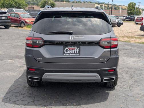 2025 Honda Pilot Elite