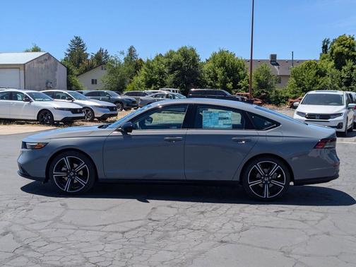 Urban Gray Pearl 2026 Honda Accord SE