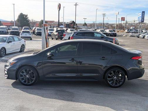 2024 Toyota Corolla Hybrid SE