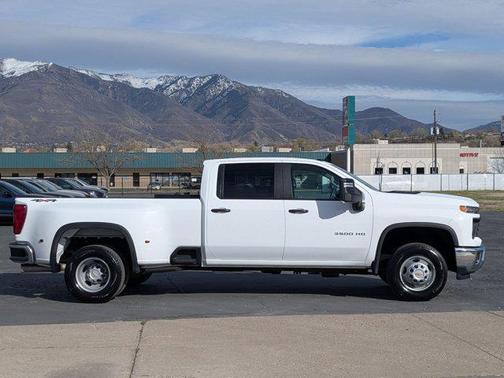 2024 Chevrolet Silverado 3500 WT