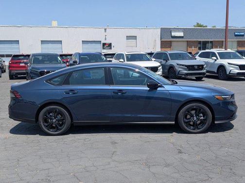 2025 Honda Accord Sport SE 1.5T