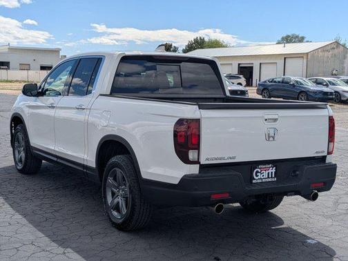 Platinum White Pearl 2023 Honda Ridgeline RTL-E