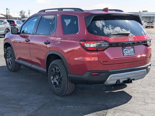 2025 Honda Pilot TrailSport