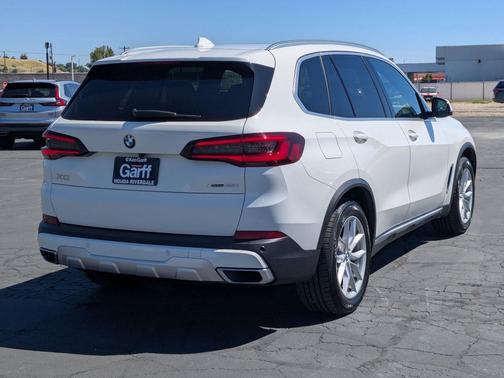 Alpine White 2020 BMW X5 xDrive40i