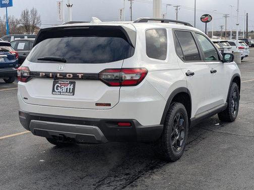 2026 Honda Pilot TrailSport