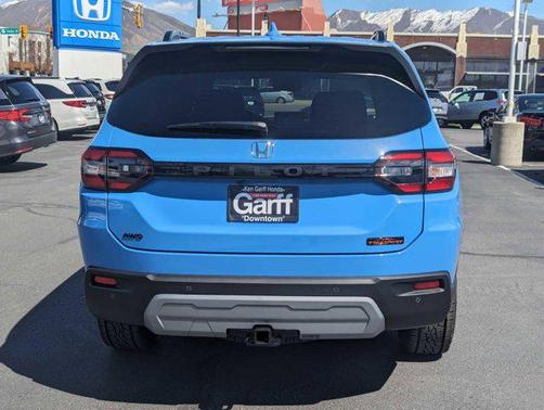 2025 Honda Pilot TrailSport