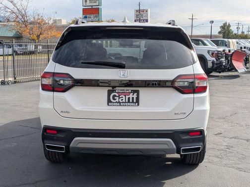 2025 Honda Pilot Elite
