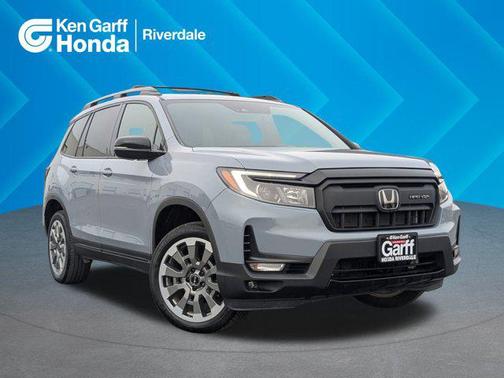 2024 Honda Passport AWD Black