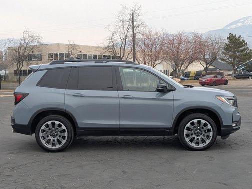 2024 Honda Passport AWD Black