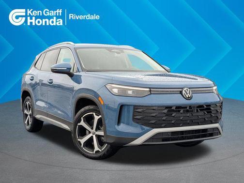 2025 Volkswagen Tiguan 2.0T SE 4MOTION