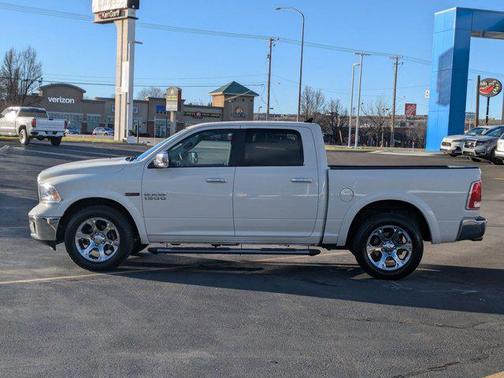 2016 RAM 1500 Laramie