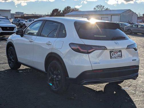 2025 Honda HR-V AWD Sport
