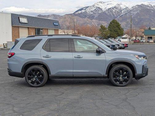 2026 Honda Pilot Black Edition