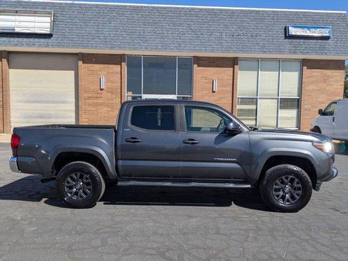 2020 Toyota Tacoma SR5