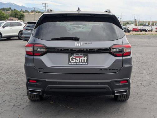 2025 Honda Pilot Black Edition
