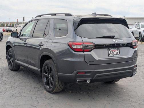 2025 Honda Pilot Black Edition