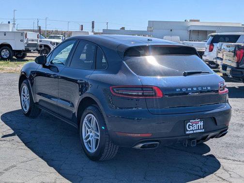 2017 Porsche Macan Sport Utility