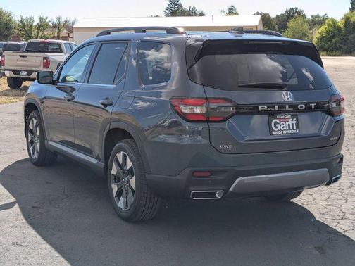 Smoke Blue Pearl 2026 Honda Pilot Elite