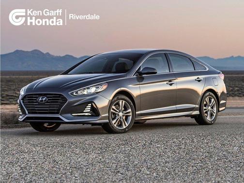 Machine Gray 2019 Hyundai SONATA SE