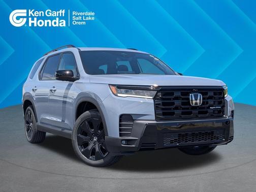 Sonic Gray Pearl 2026 Honda Pilot Black Edition