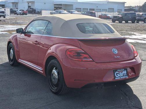 2016 Volkswagen Beetle 1.8T SE
