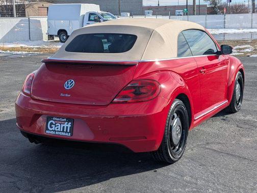 2016 Volkswagen Beetle 1.8T SE