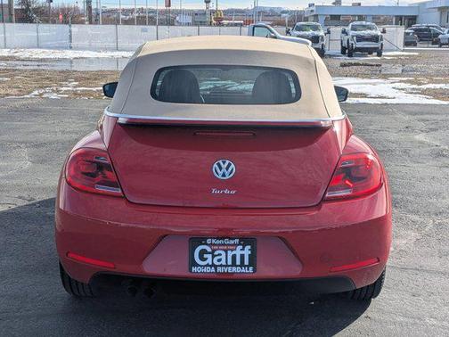 2016 Volkswagen Beetle 1.8T SE