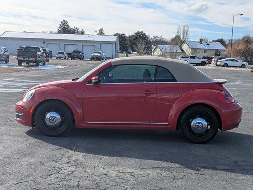 2016 Volkswagen Beetle 1.8T SE