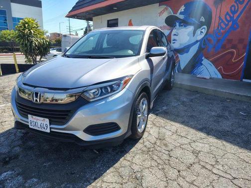 Silver 2019 Honda HR-V LX