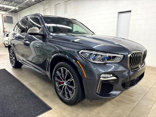 2021 BMW X5 M50i