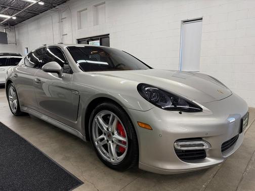 2013 Porsche Panamera Turbo