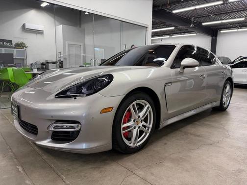 2013 Porsche Panamera Turbo