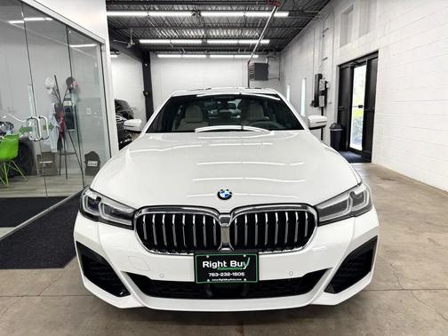 2023 BMW 540 i xDrive