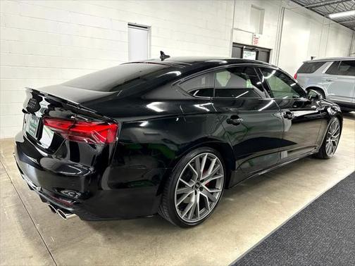 2022 Audi S5 3.0T Prestige