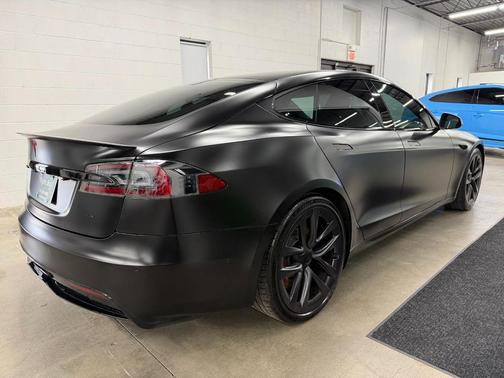 2021 Tesla Model S Plaid